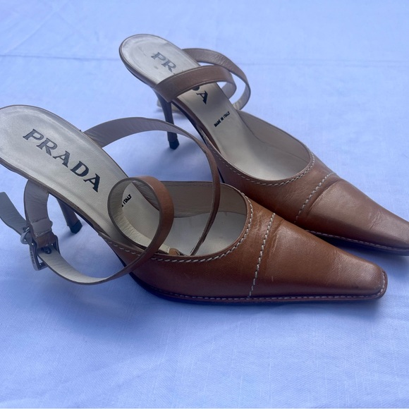 Vintage prada slingback pointed leather heel - Picture 3 of 5